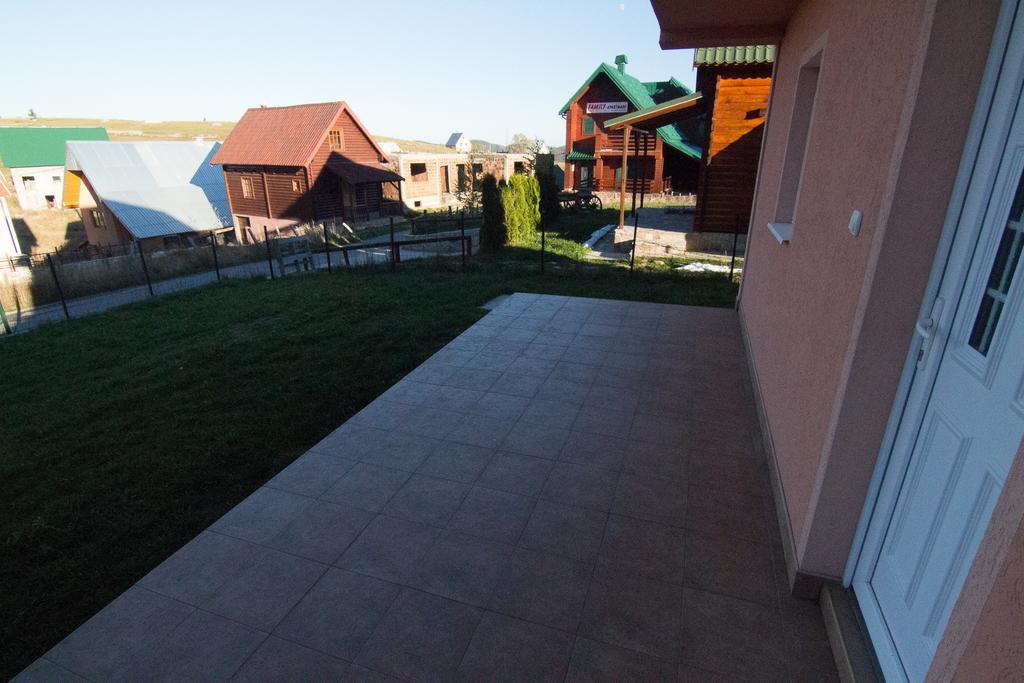 Guest House Happy Žabljak Dış mekan fotoğraf